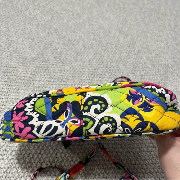 Vera Bradley Rio Small Crossbody Bag Purse - Picture 5 of 6